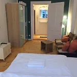 Lodge Berlin - Apartment